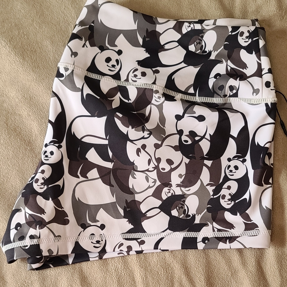 FMFM panda 3in inseam shorts